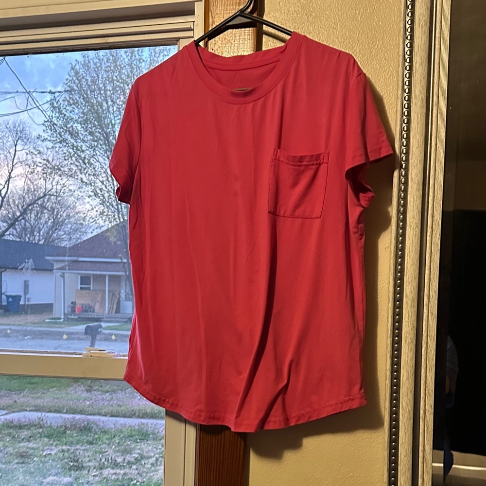 Men's Red Pocket Crew Neck Shirt